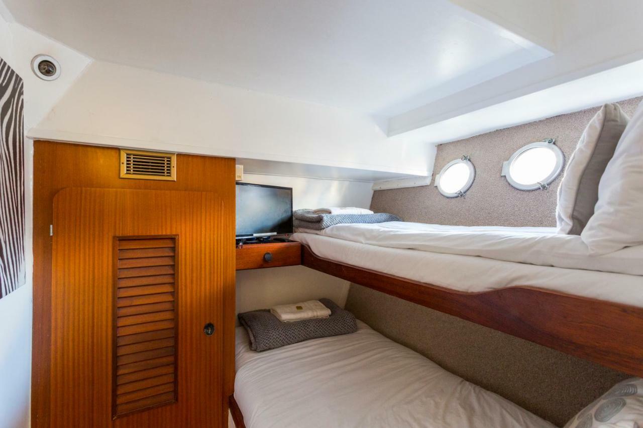 Eucala Motor Yacht Hotel East Molesey Luaran gambar